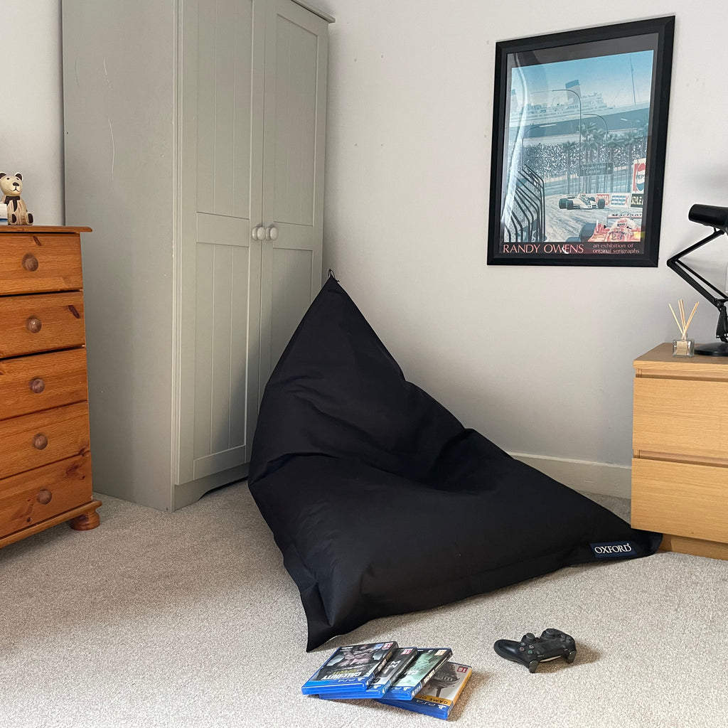 Black MOSA beanbag in bedroom