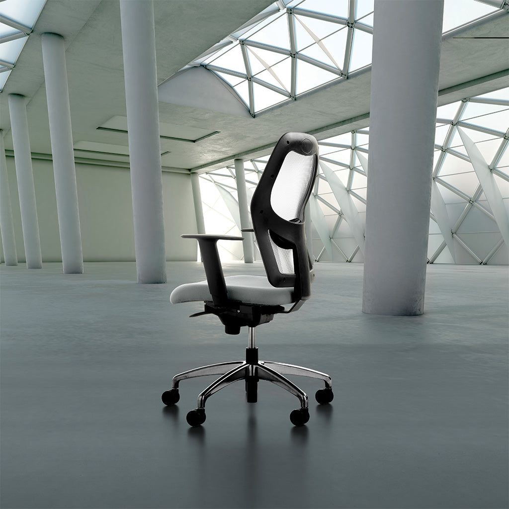 Verco Mesh chair with polished base option